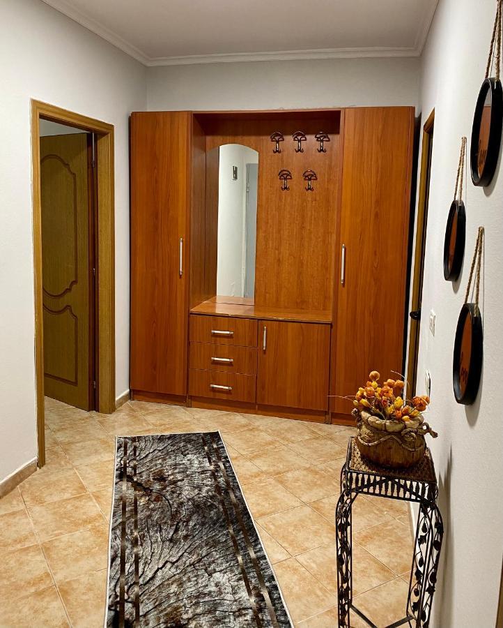 Lucas Apartment 2 Tirana Exterior photo
